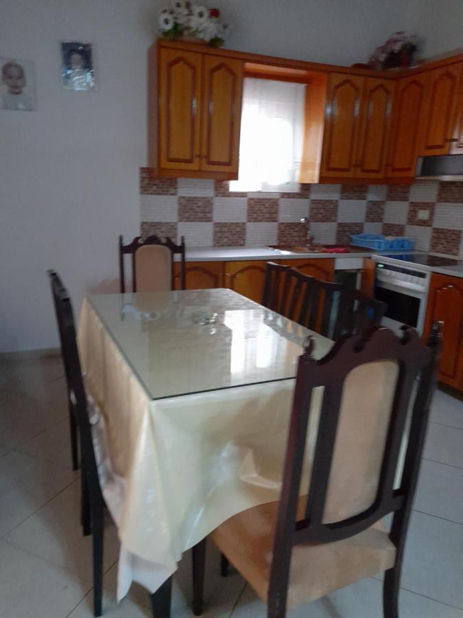 Guesthouse Nedin 사밀 외부 사진