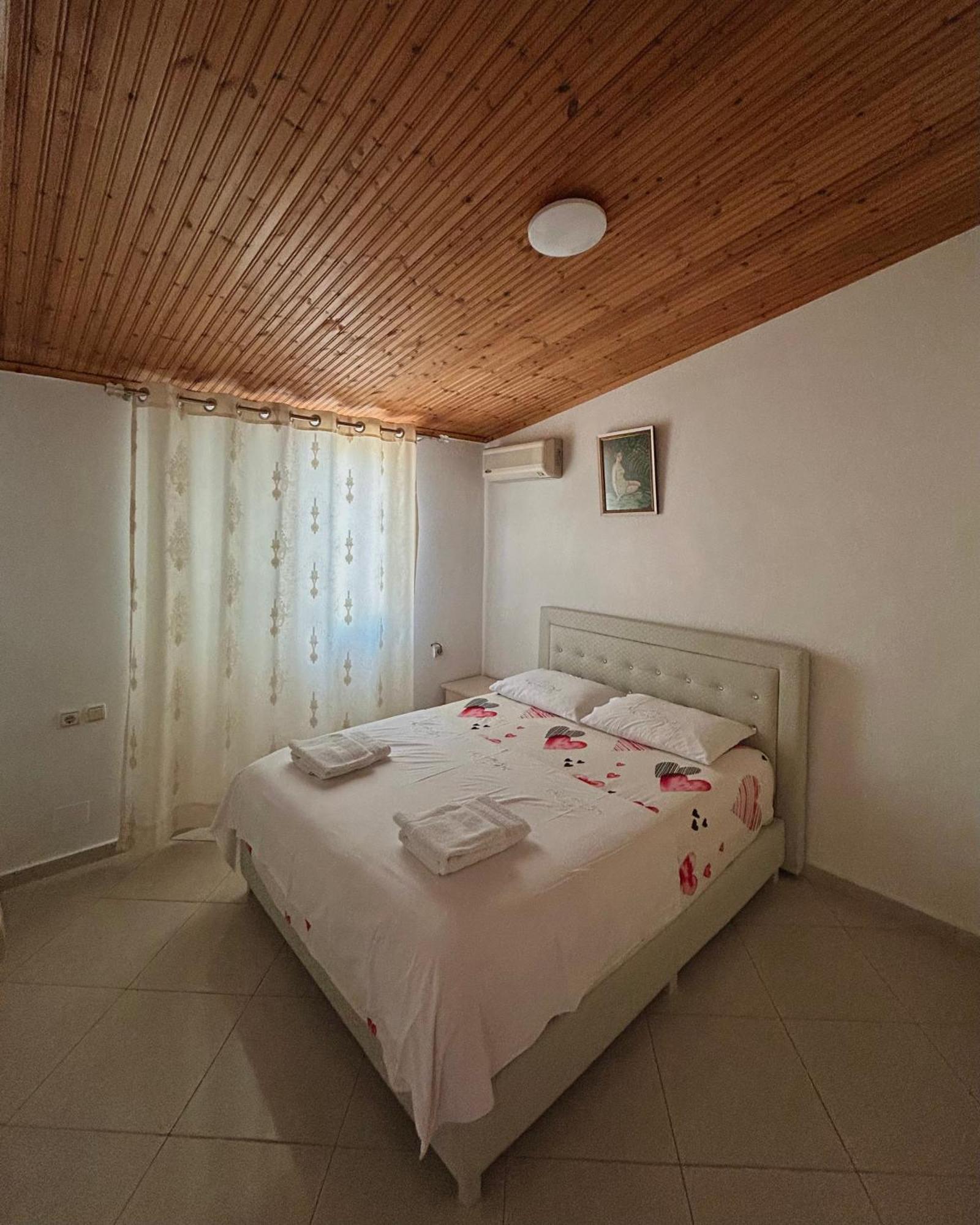 Guesthouse Nedin 사밀 외부 사진